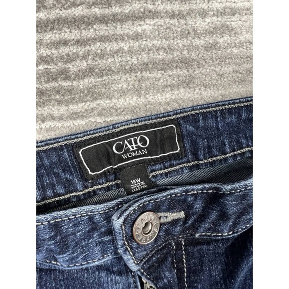 Cato‎ Shorts Womens 16W Blue Bermuda Dark Wash Cuffed Denim Cotton Blend - Picture 12 of 14